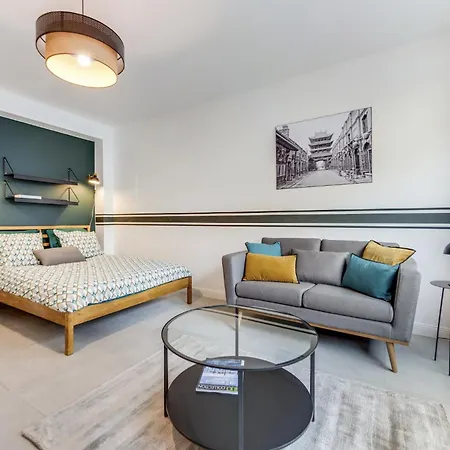 Hyper Centre, Proche Cathedrale Et Gare Lüksemburg