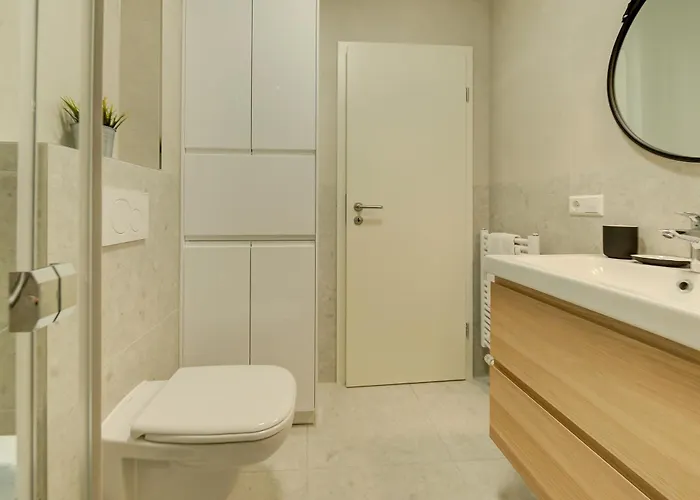 Hyper Centre, Proche Cathedrale Et Gare *